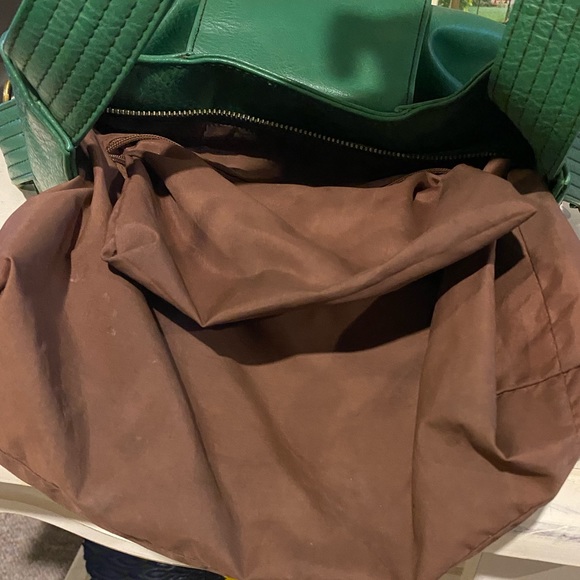 Matt & Nat Green Vegan Leather Purse - Picture 9 of 16